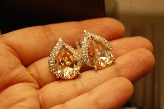 ELEGANT CHAMPAGNE & ZIRCON EARRINGS
