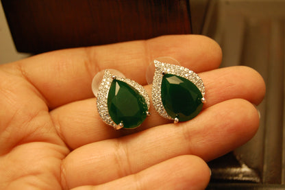 ELEGANT GREEN & ZIRCON EARRINGS