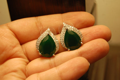ELEGANT GREEN & ZIRCON EARRINGS