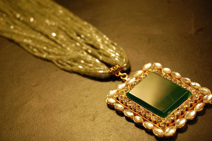 ELEGANT MALA IN EMERALD GREEN