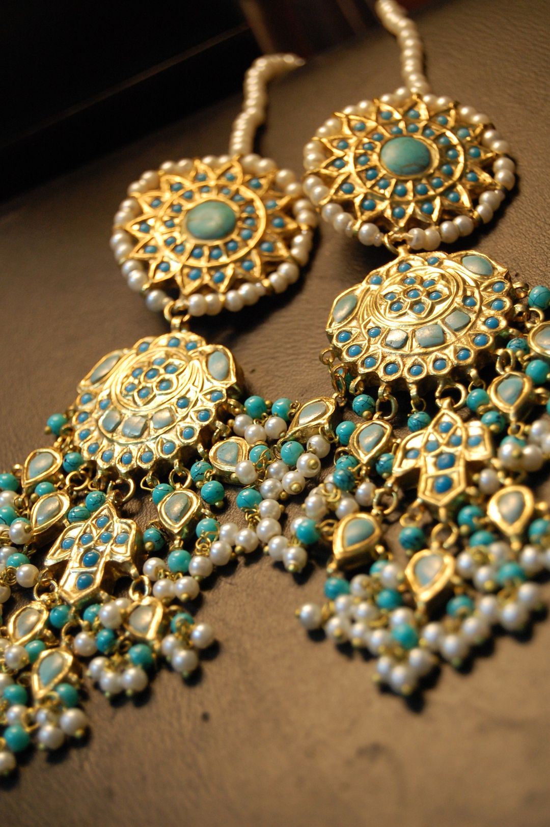 FEROZA & PEARLS MAGAR EARRINGS