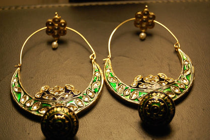 CHAAND BALAS IN CHAMPAGNE & GREEN