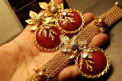 TRENDY RED STONE CHOKER SET