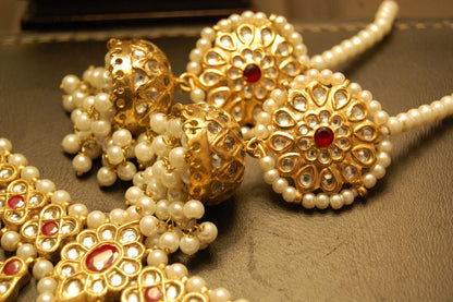 KUNDAN & RED STONE CHOKER SET WITH PEARLS