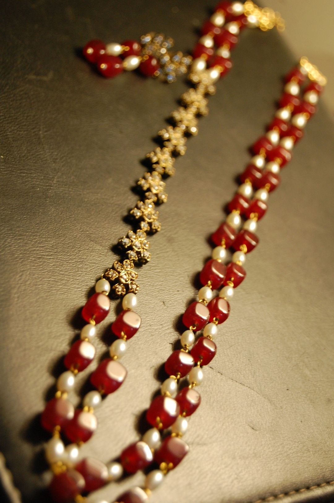 PEARL & RED MALA WITH ZIRCON STRING