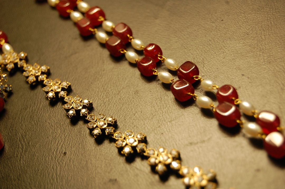 PEARL & RED MALA WITH ZIRCON STRING