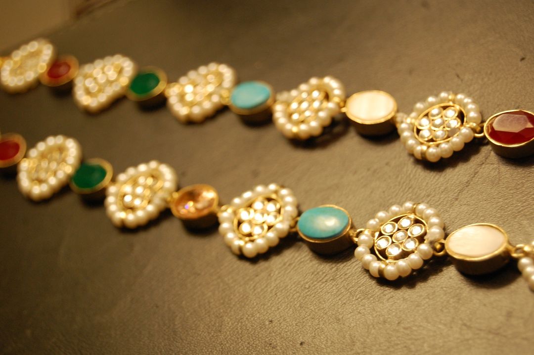 MULTIJEWELLED KUNDAN MALA