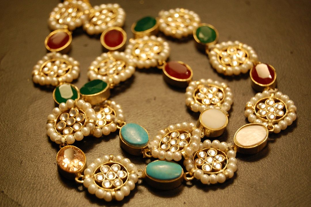 MULTIJEWELLED KUNDAN MALA
