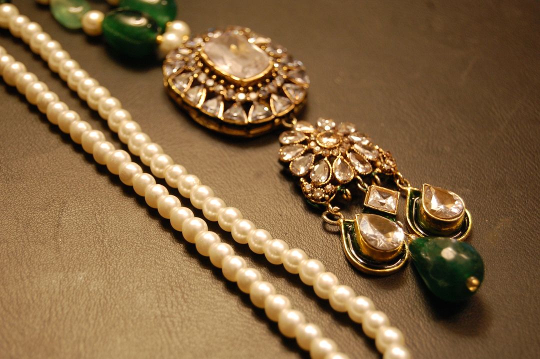 POLKI KUNDAN MALA IN  GREEN