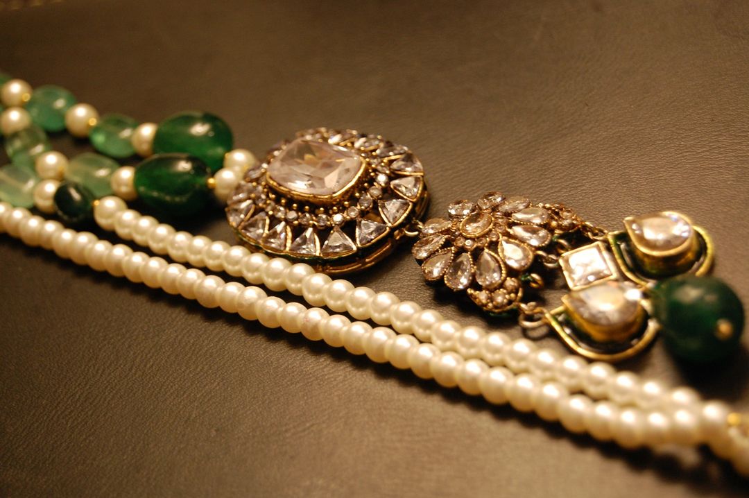 POLKI KUNDAN MALA IN  GREEN