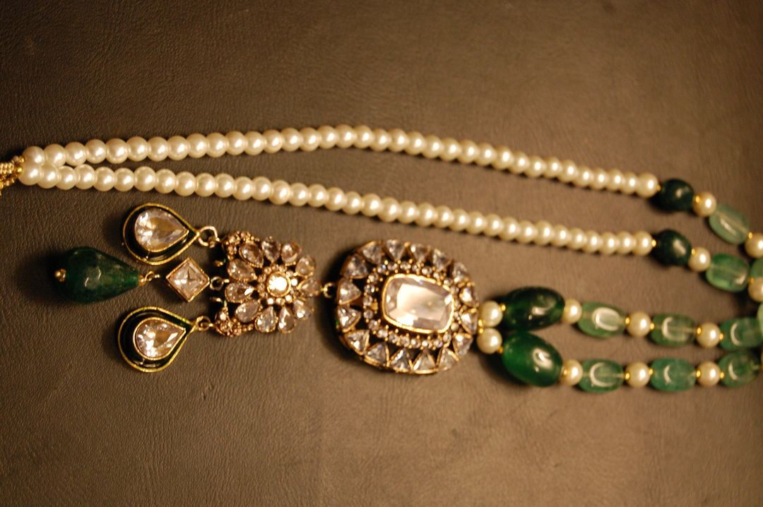 POLKI KUNDAN MALA IN  GREEN