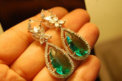 INDIAN AMERICAN DIAMOND EARRINGS IN GREEN