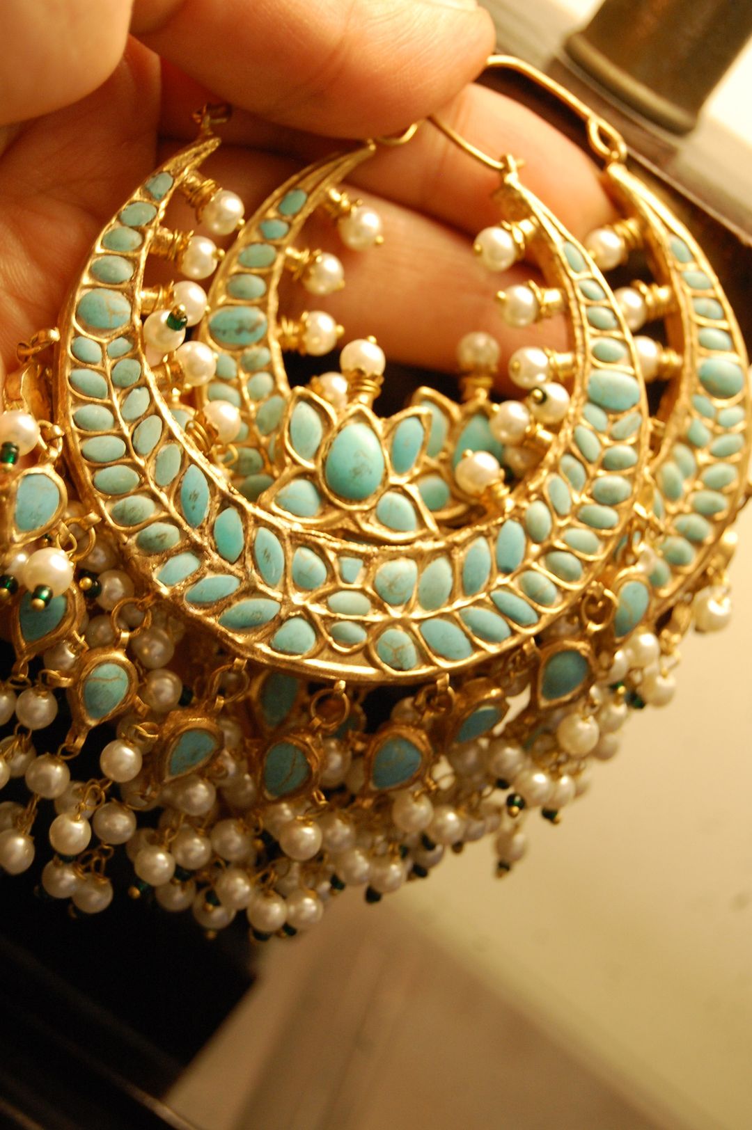 LARGE BALAS IN FEROZA & PEARLS