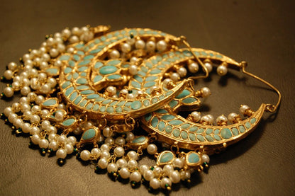 LARGE BALAS IN FEROZA & PEARLS