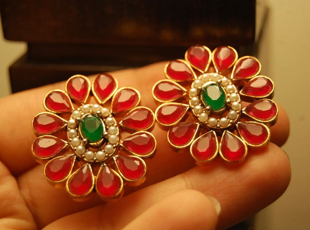 RED & GREEN FLORAL EARRINGS