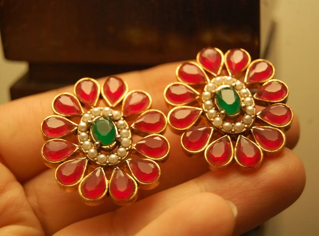 RED & GREEN FLORAL EARRINGS