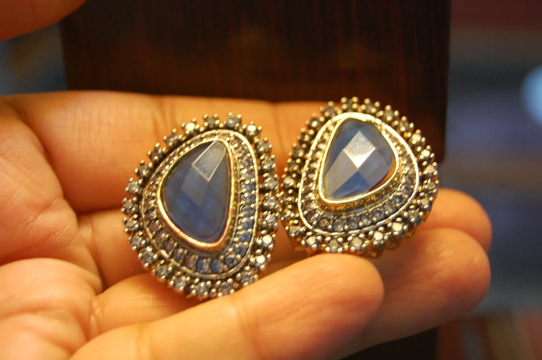 BLUE ZIRCON EARRINGS