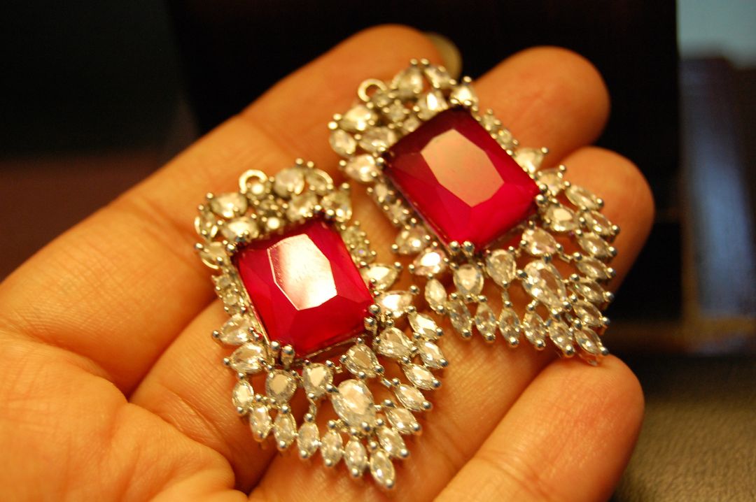 RED & ZIRCON EARRINGS