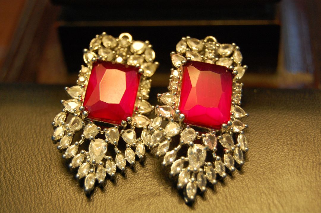 RED & ZIRCON EARRINGS