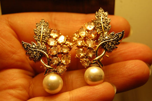 FLORAL CHAMPAGNE & ZIRCON EARRINGS