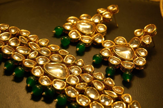 KUNDAN & GREEN CHOKER SET