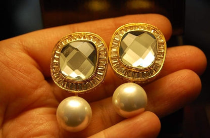 ZIRCON BLOCK EARRINGS