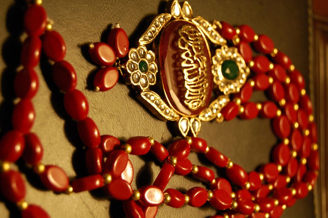 ELEGANT CALLIGRAPHIC RED LONG MALA