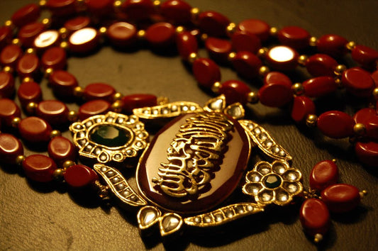 ELEGANT CALLIGRAPHIC RED LONG MALA