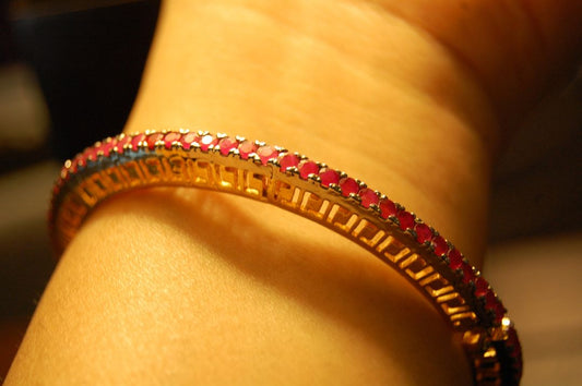 ELEGANT RED BANGLES