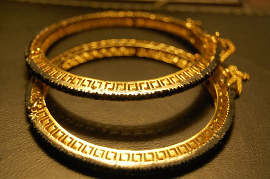 ELEGANT BLUE BANGLES
