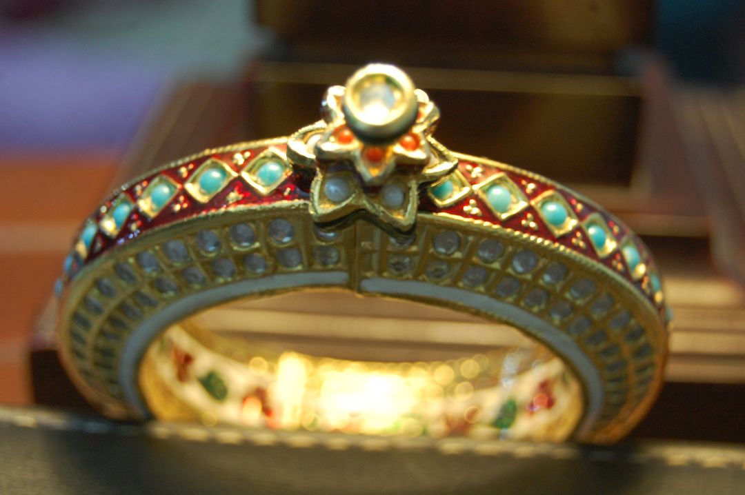 GOLD PLATED KUNDAN & MEENA KARA