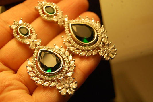ZIRCON EARRINGS