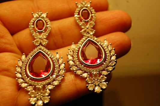 ZIRCON EARRINGS