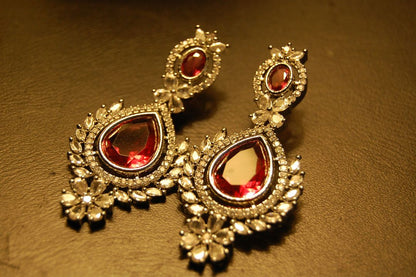 ZIRCON EARRINGS