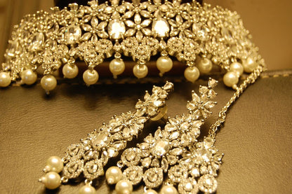 ZIRCON CHOKER SET