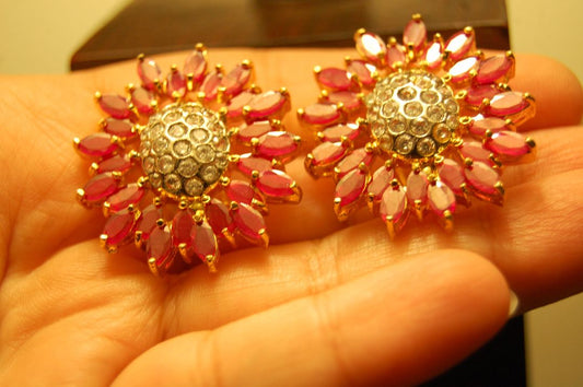 ZIRCON RED EARRINGS