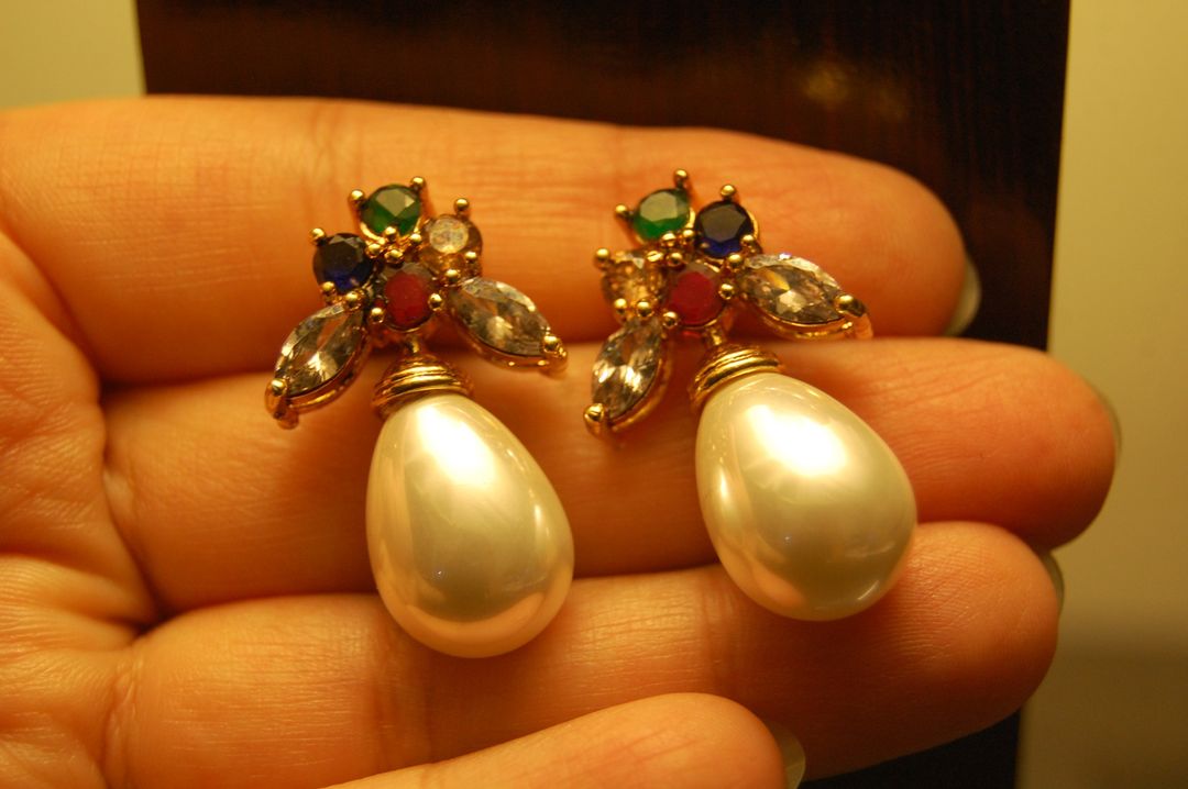 PEARL DROP WITH MULTI STONE EARRINGS