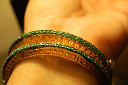 ELEGANT GREEN BANGLES