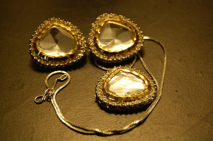 KUNDAN PENDANT SET