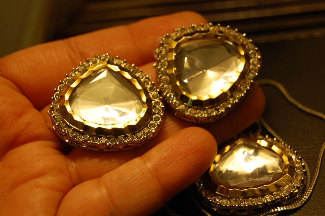 KUNDAN PENDANT SET