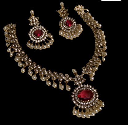 SOUTH INDIAN NECKLACE SET IN RED