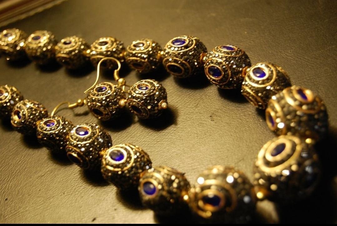 BLUE NECKLACE SET