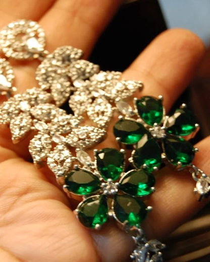GREEN ZIRCON EARRINGS