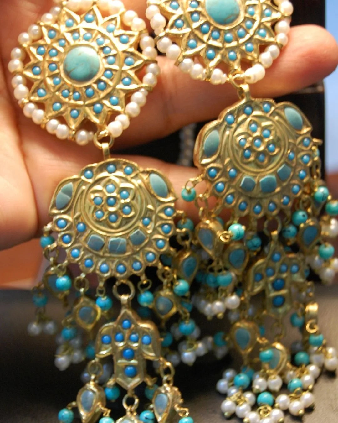 FEROZA & PEARLS MAGAR EARRINGS
