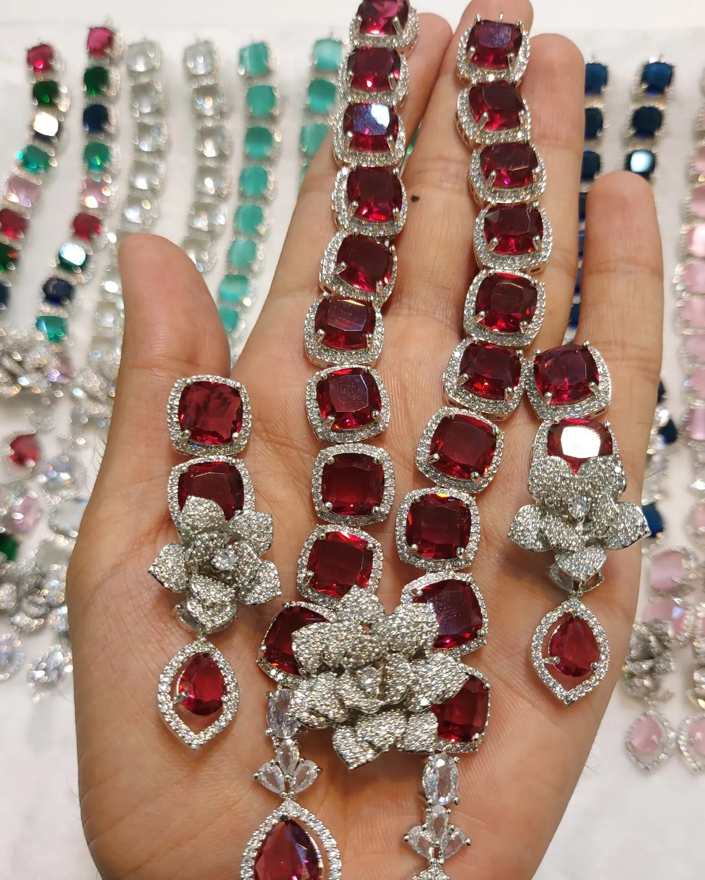 ELEGANT RUBY RED & ZIRCON NECKLACE SET