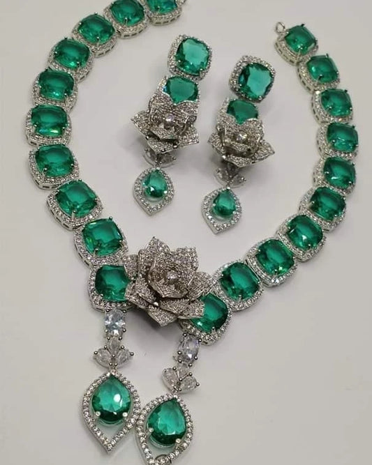 ELEGANT SAPPHIRE SEA GREEN & ZIRCON NECKLACE SET