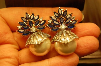 BLUE & PEARLS EARRINGS