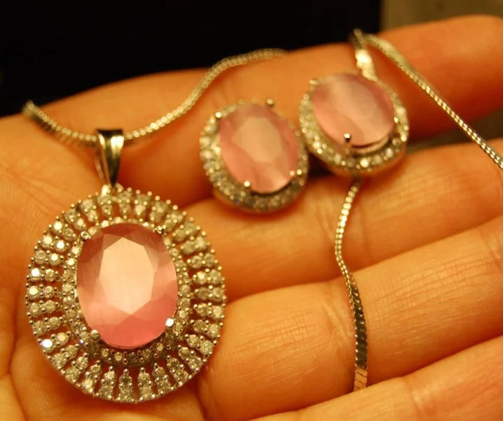 ZIRCON PENDANT SET IN PINK