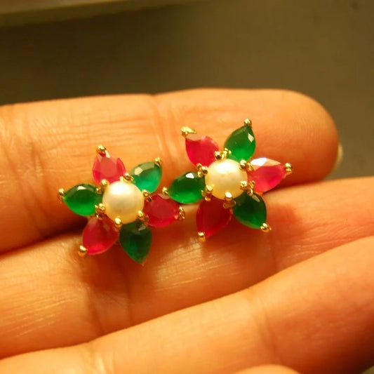 STUDS IN GREEN & RED
