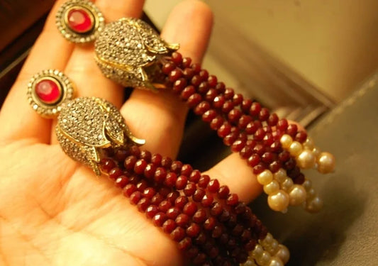 TUSSLE EARRINGS IN RED